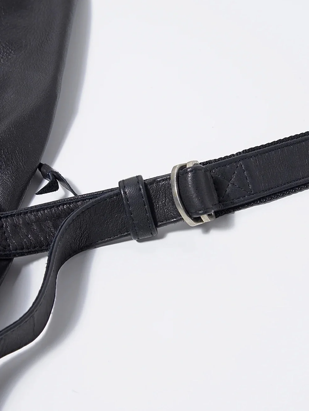 KmRii 2202-BG01 Hand Stitch Triangle Backpack